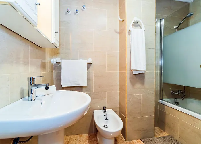 Elen, Direkt Am تورّيفيِخا